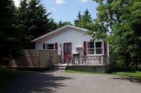 Anne’s Windy Poplars Cottage